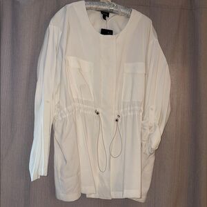 White Jacket 24/26W Plus Size Lightweight for Spring Summer